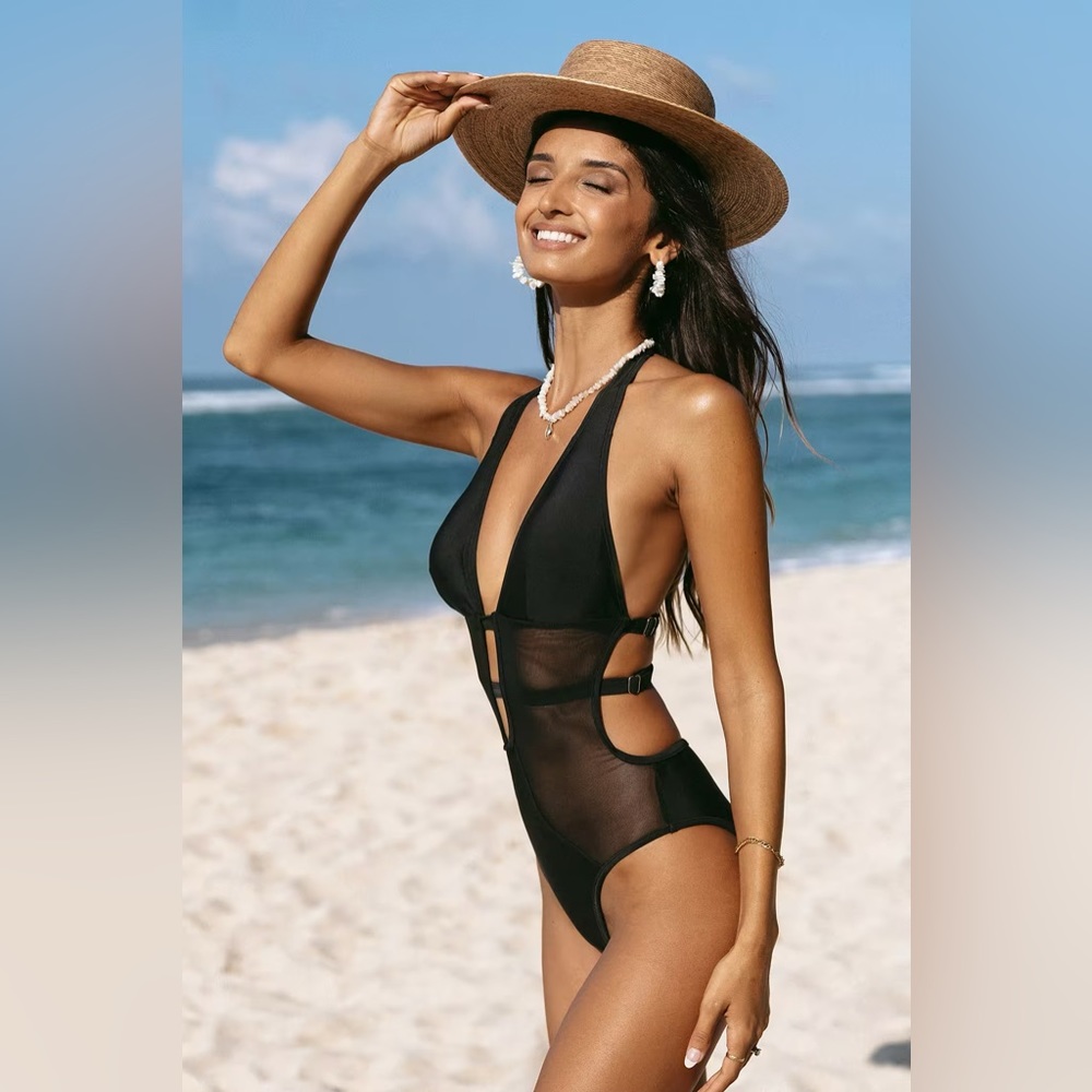Cupshe Mesh Plunging Halter One Piece